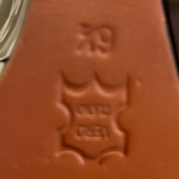 New Charles David Black Patent Open Toe Sling Back Wedge Sandal! - Picture 11 of 11